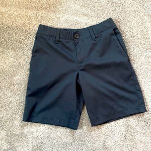 Under Armour boys golf shorts